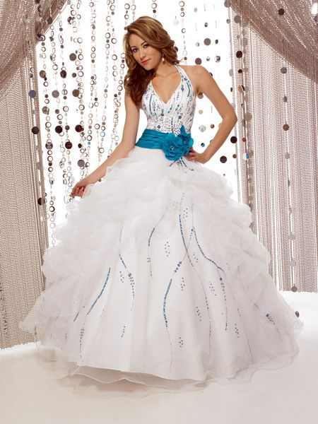 elegant prom dresses 2011	